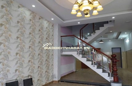 Bán Nhà 2 Tầng Mới 100% – Diện Tích Sử Dụng 183,5 m² – Khu Dân Cư Yên Tĩnh – Chính Chủ